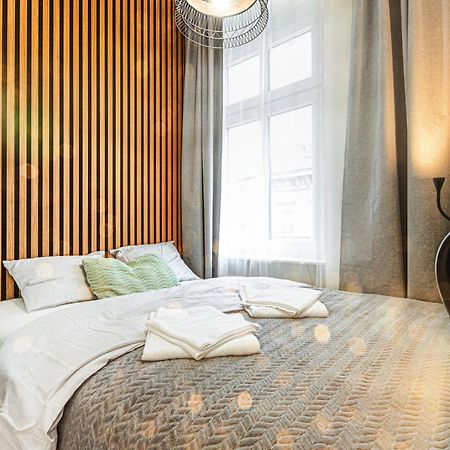 Wyjatkowe Apartamenty W Centrum Wrocław Eksteriør billede